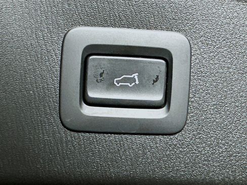 Used 2025 MAZDA CX-5 AWD 2.5 S w/ Preferred Package image 29