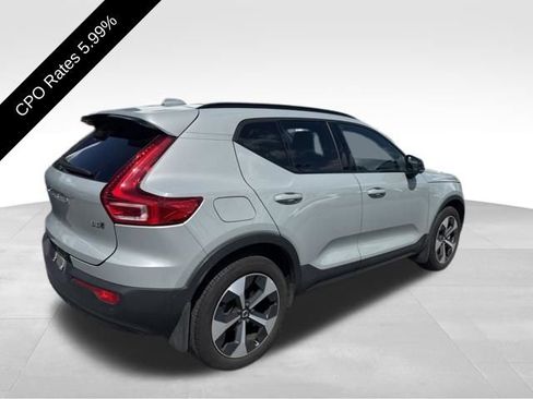 Certified 2024 Volvo XC40 B5 Plus w/ Protection Package Premier AWD/4WD image 11