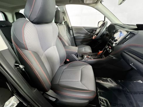 Used 2023 Subaru Forester Sport image 28