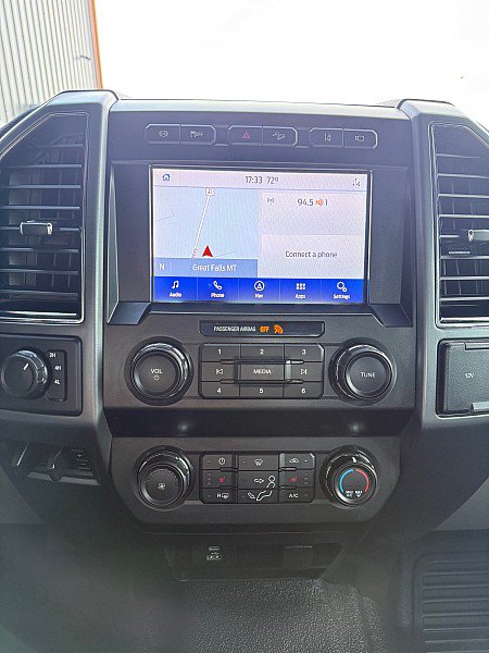 Used 2020 Ford F350 XLT w/ XLT Premium Package AWD/4WD image 12