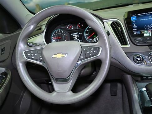 Used 2024 Chevrolet Malibu LT image 63