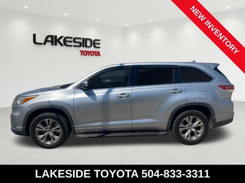 Used 2016 Toyota Highlander Plus image 3