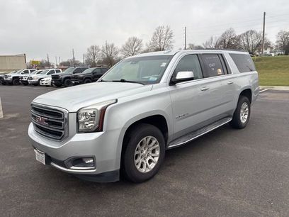 Used 2017 GMC Yukon XL SLT