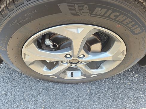 Certified 2023 Ford Escape ST-Line w/ Tech Pack #1 image 7