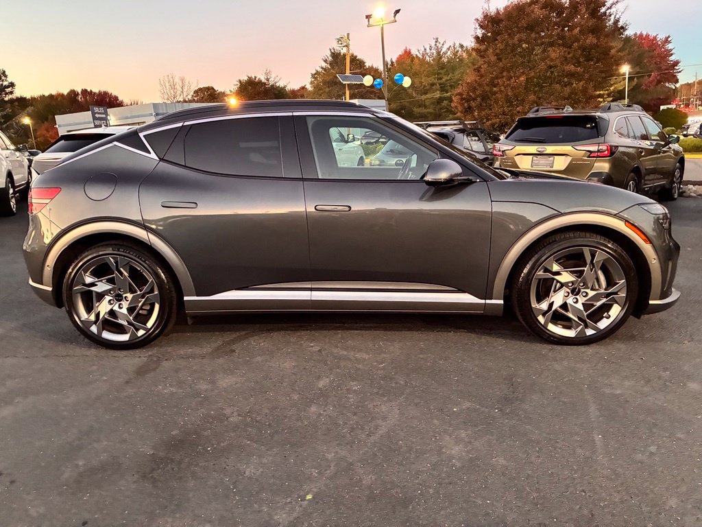 Used 2023 Genesis GV60 Performance AWD/4WD image 8