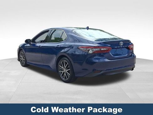 Used 2023 Toyota Camry XLE w/ Cold Weather Package image 5