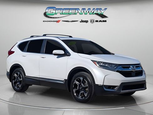 Used 2019 Honda CR-V Touring image 2