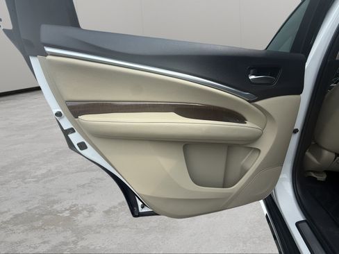 Used 2020 Acura MDX SH-AWD image 30