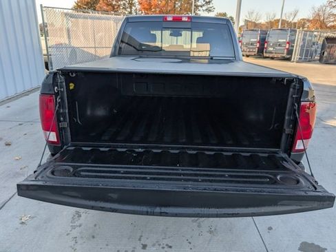 Used 2016 RAM 1500 Big Horn image 26