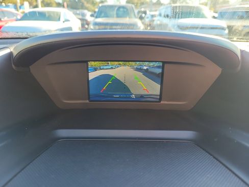 Used 2018 Ford Escape SE w/ SE Sport Appearance Package image 32