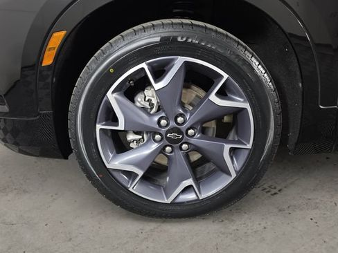 Used 2021 Chevrolet Blazer RS w/ Enhanced Convenience Package AWD/4WD image 9