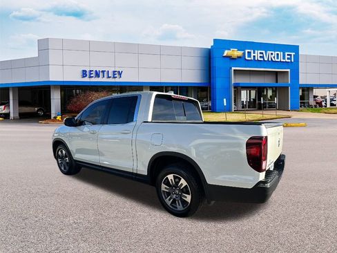 Used 2019 Honda Ridgeline RTL-T image 3