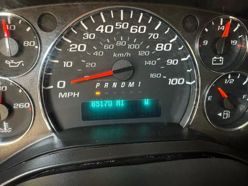 Used 2017 Chevrolet Express 3500 LT w/ LT Preferred Equipment Group image 50