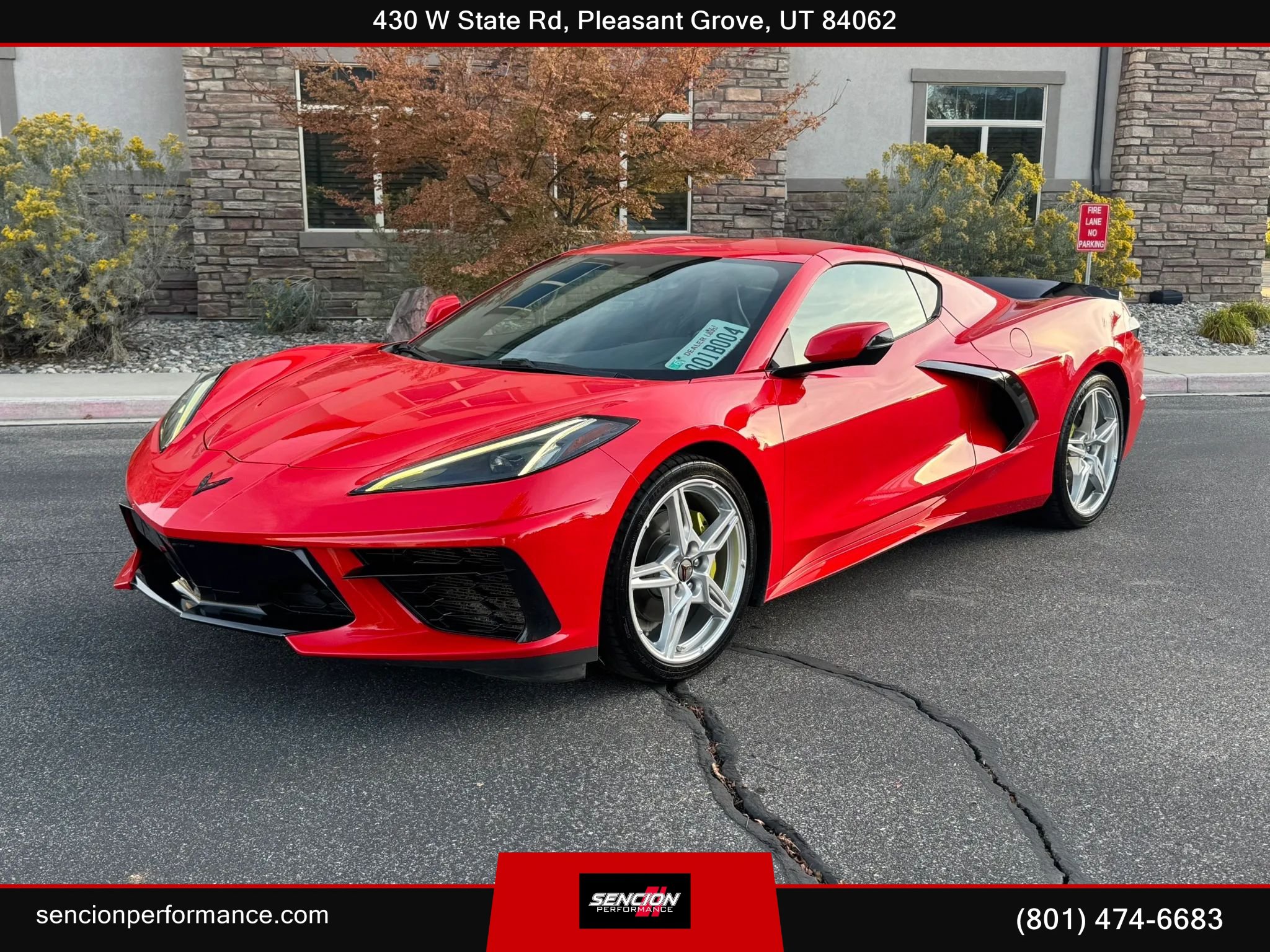 Used 2021 Chevrolet Corvette Stingray Coupe w/ 1LT RWD image 1