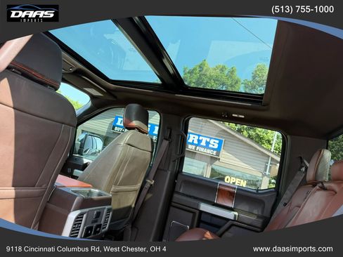 Used 2018 Ford F150 King Ranch w/ Equipment Group 601A Luxury AWD/4WD image 31
