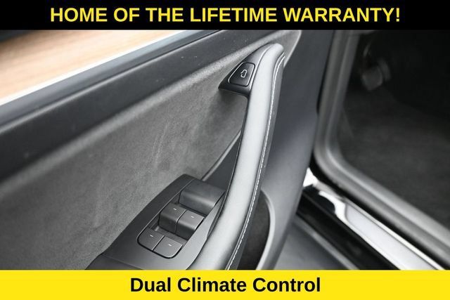 Used 2023 Tesla Model Y Long Range AWD/4WD image 13