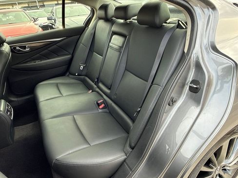 Used 2018 INFINITI Q50 Luxe image 17