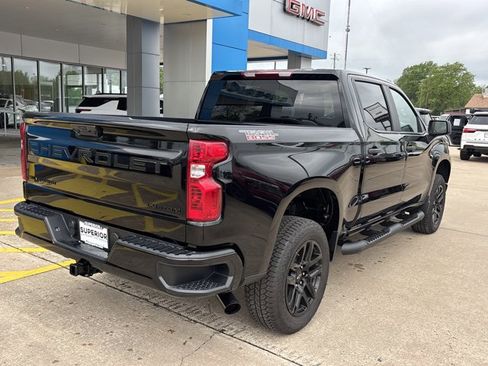 New 2026 Chevrolet Silverado 1500 Custom Trail Boss w/ Turbomax Blackout Package AWD/4WD image 3