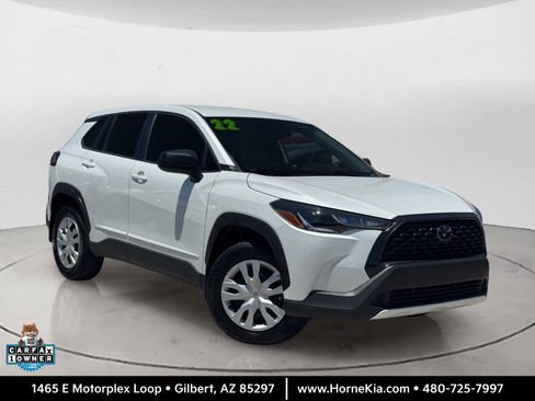 Used 2022 Toyota Corolla Cross L FWD image 1