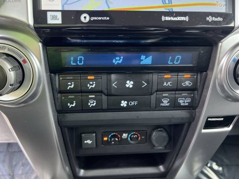 Used 2023 Toyota 4Runner Limited AWD/4WD image 17