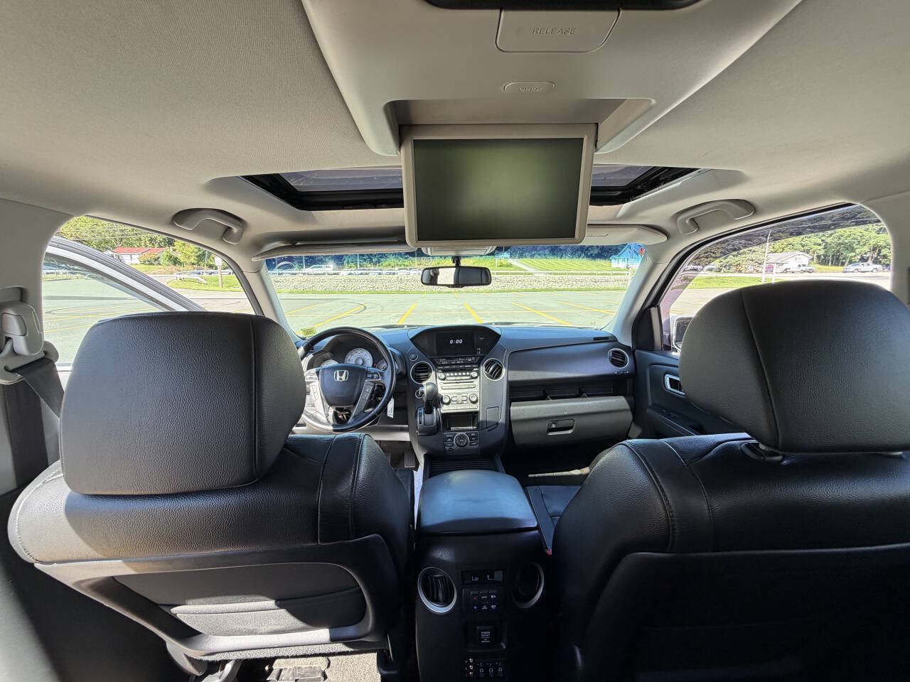 Used 2012 Honda Pilot Touring image 17