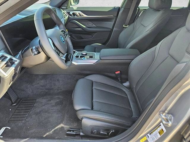 Used 2026 BMW i4 eDrive40 w/ Premium Package RWD image 15