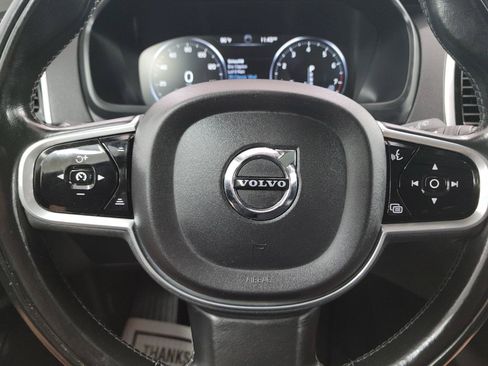 Used 2018 Volvo XC90 T6 Momentum w/ Convenience Package AWD/4WD image 18
