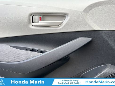 Used 2023 Toyota Corolla LE image 13