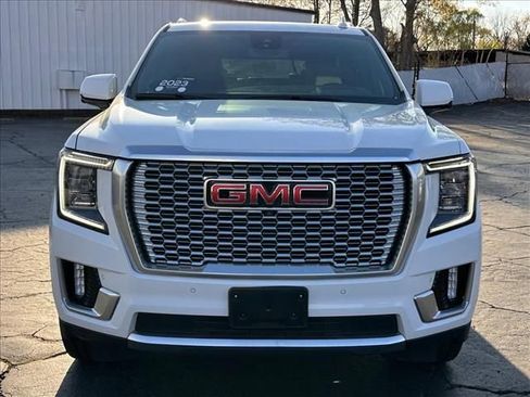 Used 2023 GMC Yukon Denali image 4