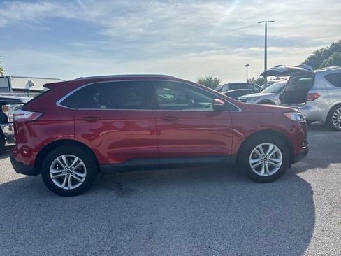 Used 2020 Ford Edge SEL w/ Convenience Package FWD image 4