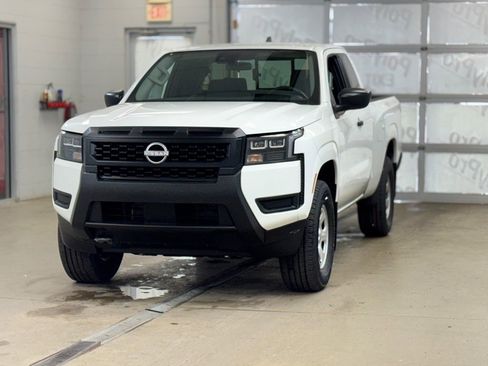 New 2026 Nissan Frontier S image 3