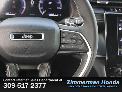 Used 2024 Jeep Grand Cherokee L Altitude image 15