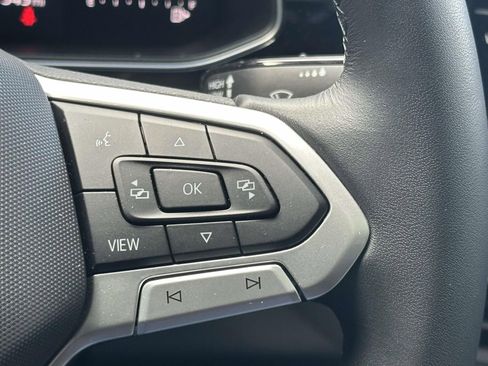 Used 2026 Volkswagen Jetta SE image 23