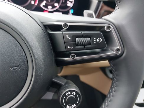 New 2026 Porsche Cayenne Coupe image 20