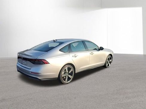 New 2026 Honda Accord SE image 9