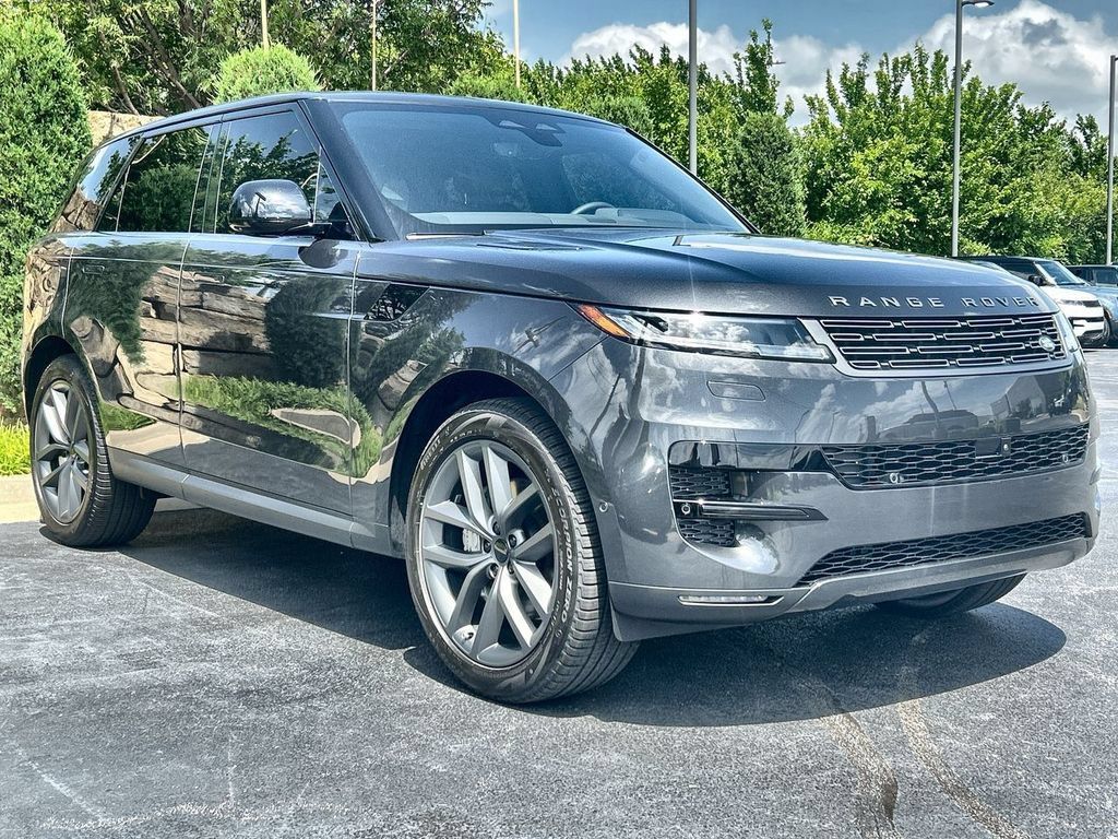 New 2026 Land Rover Range Rover Sport SE AWD/4WD image 7