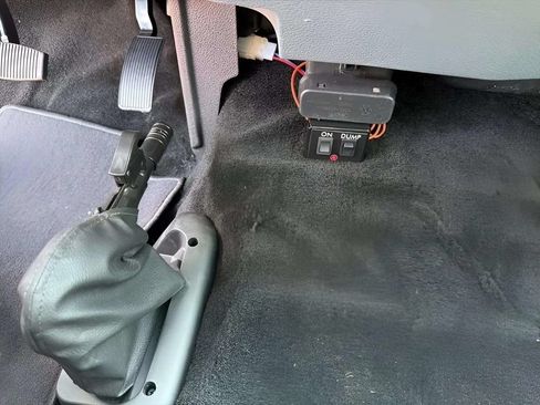 Used 2026 Ford F650 2WD Crew Cab Super Duty image 23