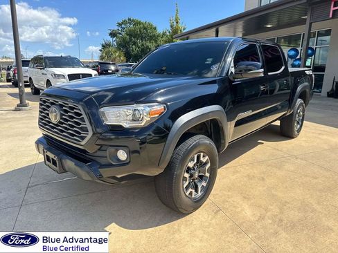 Used 2021 Toyota Tacoma TRD Off-Road w/ Technology Package image 4