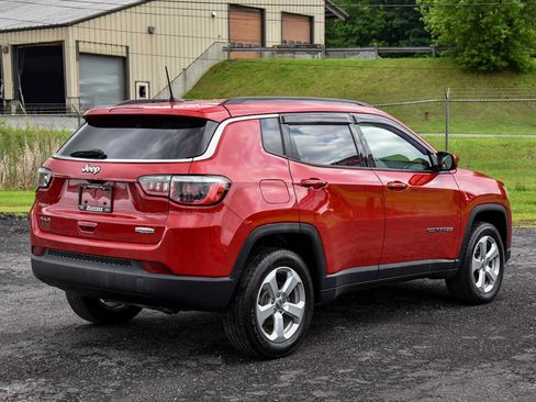 Certified 2020 Jeep Compass Latitude w/ Cold Weather Group AWD/4WD image 3