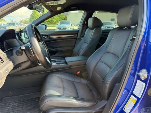 Used 2019 Honda Accord Sport image 8