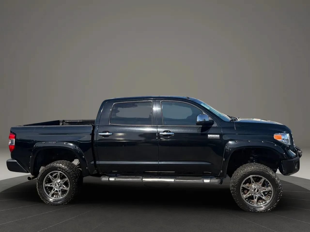 Used 2014 Toyota Tundra Platinum AWD/4WD image 6