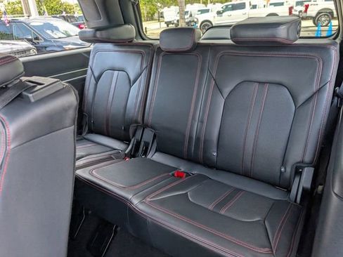 Used 2023 Ford Expedition Limited RWD image 12