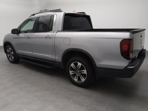 Used 2017 Honda Ridgeline RTL image 3
