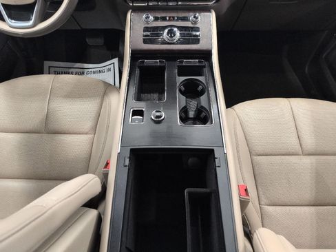 Used 2020 Lincoln Aviator Reserve w/ Class IV Trailer Tow Package AWD/4WD image 17
