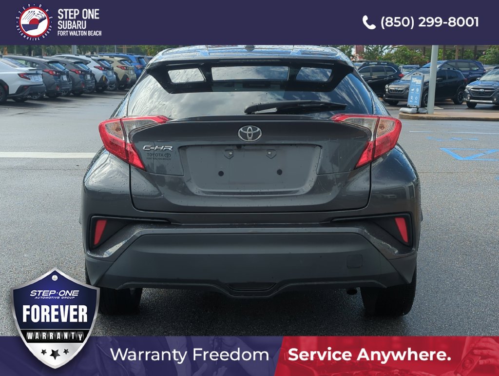 Used 2022 Toyota C-HR XLE FWD image 6