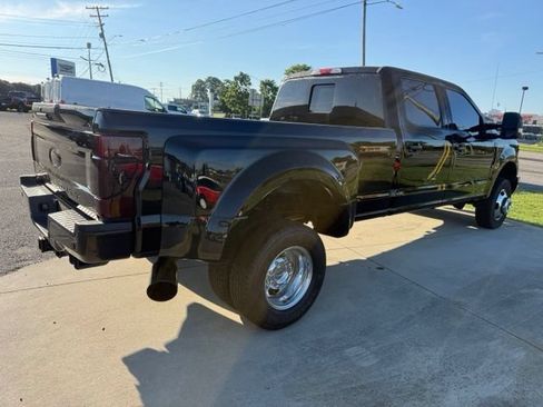 Used 2017 Ford F350 Lariat w/ Chrome Package AWD/4WD image 11