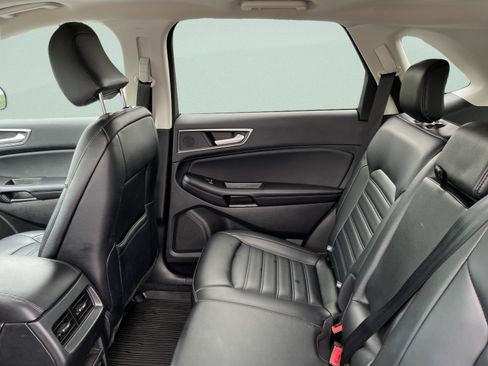 Used 2024 Ford Edge SEL w/ Convenience Package AWD/4WD image 23