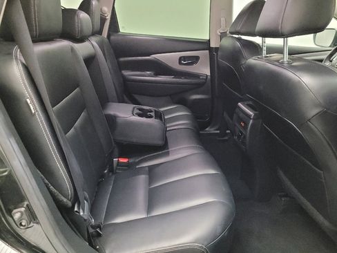 Used 2023 Nissan Murano SV image 19