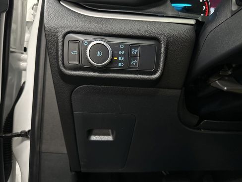 Used 2022 Ford Explorer XLT w/ Equipment Group 202A image 34