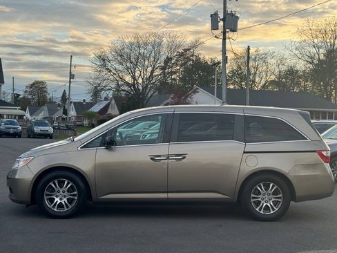 Used 2011 Honda Odyssey EX-L image 4